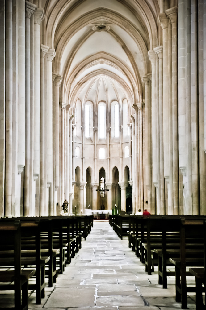 Fotografía de la nave central de la iglesia gótica del monasterio